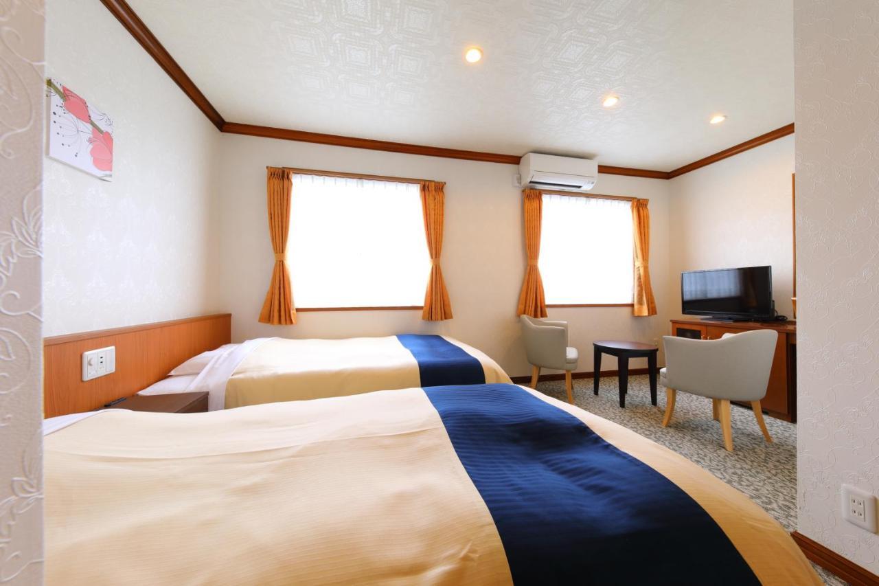 Business Hotel Star Beppu Bagian luar foto
