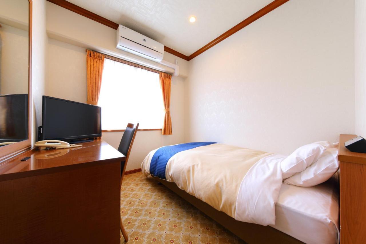 Business Hotel Star Beppu Bagian luar foto